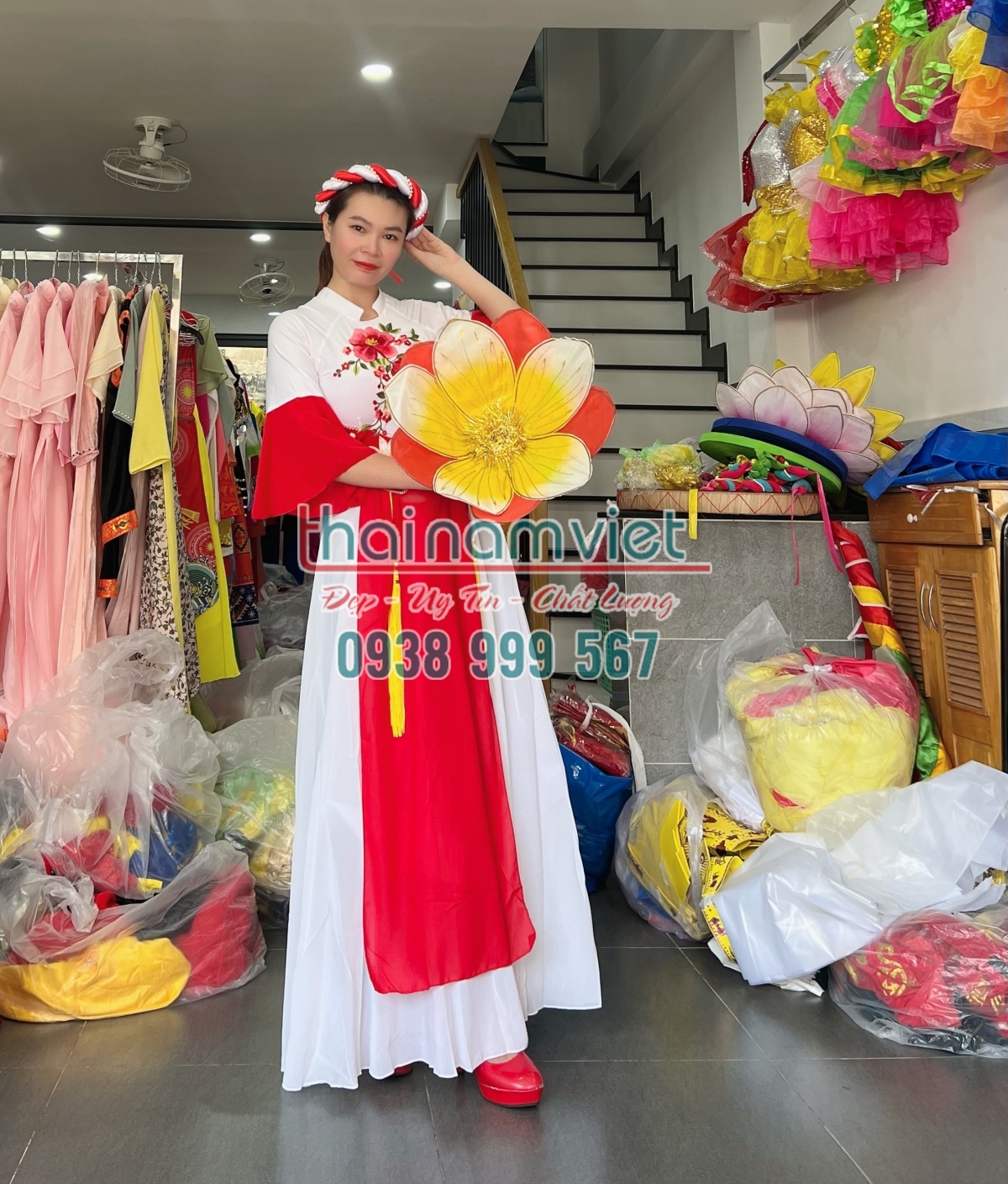 Cho thuê Váy múa sen hoa dán - Trang phục Hoa Mai