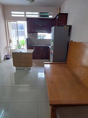 Cho thuê nguyên căn chung cư 675