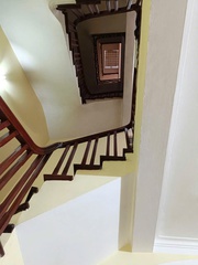 Cần bán nhà phố Xuân La