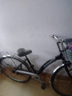 Xe đạp giá rẻ .rất lịch sự 
