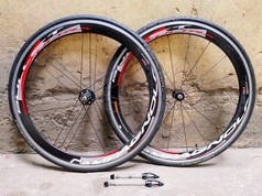 Cặp vành Carbon 700c Campagnolo Bullet Ultra Ceramic. 