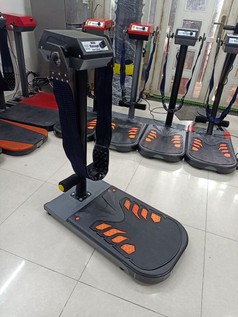 Máy rung massage bụng đứng MBHGYM Mg2021 ĐẦU ĐEN GẬP BỤNG 