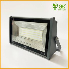 Công ty bán  đèn led pha 100w   giá tốt tại Bình Dương 