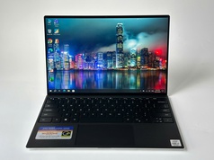 Dell Xps 9300 Core i7-1065G7 / Ram 32GB / SSD 512GB / 13.4 inch FHD  / 1.27Kg 