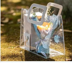 Thiết kế, in, gia công túi nhựa PVC, túi simily, túi xách thời trang, túi mỹ phẩm, túi đựng kềm...