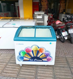 Tủ đông kem mặt kính hiệu alaska dung tích 300L mới 91 