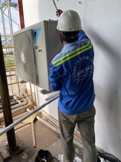 Lắp đặt trọn gói máy lạnh Daikin FTKB25ZVMV 
