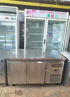 Tủ bàn đông inox 2 cánh hiệu alaska dài 1.36m mới 92 