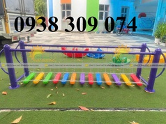 Cầu thăng bằng dao động, thang thăng bằng mầm non 
