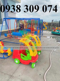 Xe chòi chân ô tô trẻ em, xe chòi ô tô, xe ô tô chòi chân 