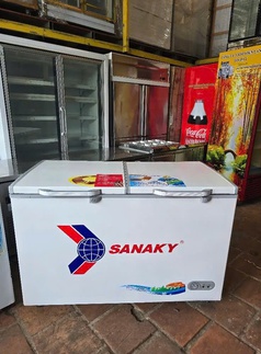 Tủ đông hiệu sanaky vh 5699hy3 dung tích 560 lít mới 90 