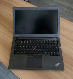 Laptop Lenovo Thinkpad X250 Core i3-5010U Ram 8GB SSD 128GB VGA ON Màn 12.5 Inch Máy Đẹp 