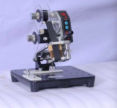 Máy in date thủ công, máy đóng date lên tem nhãn decal, máy in date lên bao bì 