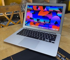 Macbook Air 2017 Core i5 ram 8GB SSD 128GB Màn 13.3 Inch Full HD Pin 3-4h Máy Đẹp  Macbook Air 2017 Core i5 ram 8GB SSD 128GB Màn 13.3 Inch Full HD Pin 3-4h Máy Đẹp