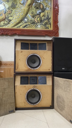 Bán sale loa nghe nhạc cho Ae 