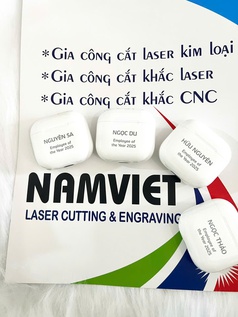Khắc laser lên airpod - nhận diện thương hiệu 