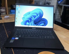 Laptop MSI Modern 14 C13M Core i5-1335U RAM 16GB SSD 512GB VGA ON Màn 14 Inch Full HD Máy Đẹp...