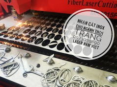 Địa chỉ nhận sản xuất phụ kiện thời trang theo yêu cầu 