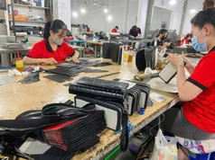 QUùa tặng doanh nghiệp bằng đồ da   Giải phái giữ chân khách hàng hiệu quả 