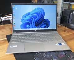 Laptop HP Pavilion 15 Core i5-1240P RAM 8GB SSD 512GB VGA ON Màn 15.6 Inch Full HD Máy Đẹp 