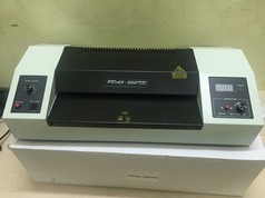 Máy ép plastic PDA3-330TD  khổ A3  điều chỉnh tốc độ siêu nhanh 