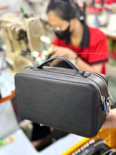 Ví da thật cũng là nhóm hàng đáng để kinh doanh 