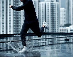 Top Những Đôi Giày Đi Trời Mưa Vừa Bền Vừa Đẹp Bạn Nhất Định Phải Có 