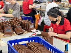 Nguồn Sỉ Ví Da Thật Cho Shop Thời Trang Nam 