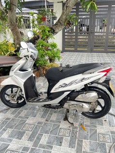 Bán Vision 2012 đi được 60000km chính chủ ở Hải Phòng, xe bị oxi hóa chỗ tay xách  ...