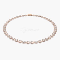 Cách phối vòng cổ với từng kiểu trang phục 