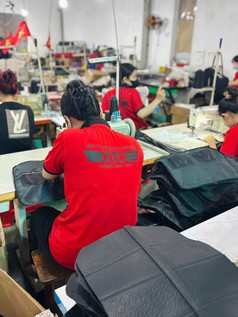 Xưởng gia công túi xách cho shop muốn phát triển mẫu riêng 