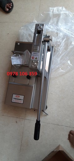 Máy chặt giò heo, máy chặt thịt thủ công, máy chặt chân giò,máy chặt sườn non/chân giò 