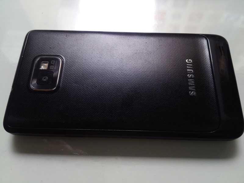 3 Samsung galaxy S2 i9100 , Bản quốc tế,