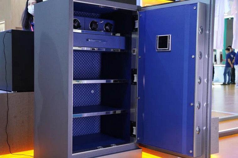 1 Két sắt Philips SBX702 mẫu két sắt cao cấp và sang trọng mới nhất của Philips 1 Két sắt Philips SBX702 mẫu két sắt cao cấp và sang trọng mới nhất của Philips