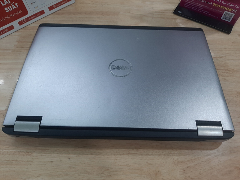 3 Dell Vostro 3556