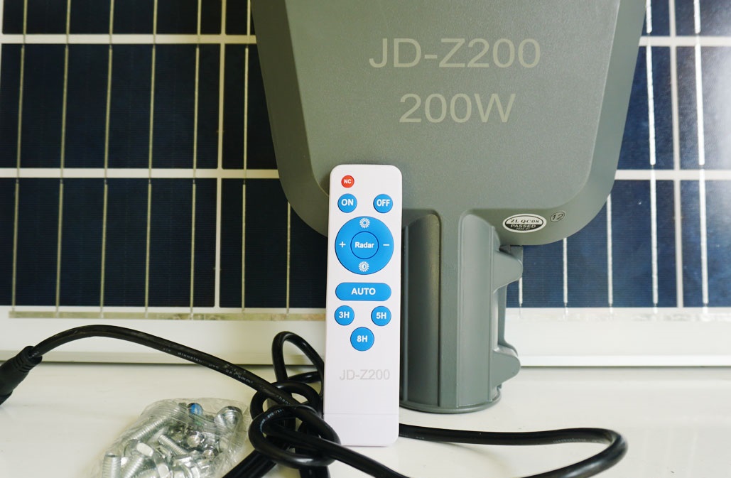 9 Đèn năng lượng mặt trời sân vườn 9 Đèn năng lượng mặt trời sân vườn