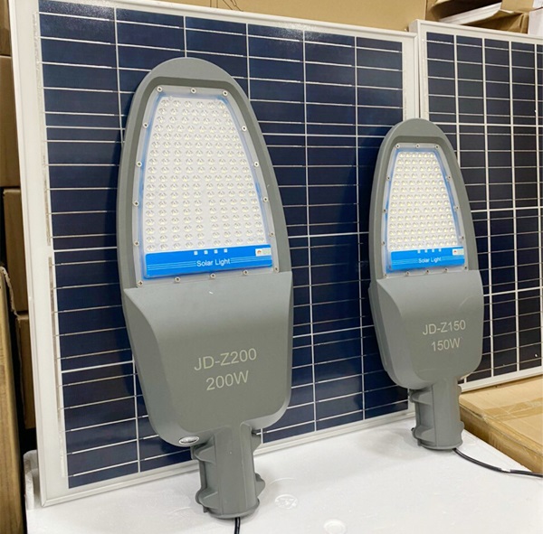 10 Đèn năng lượng mặt trời sân vườn 10 Đèn năng lượng mặt trời sân vườn