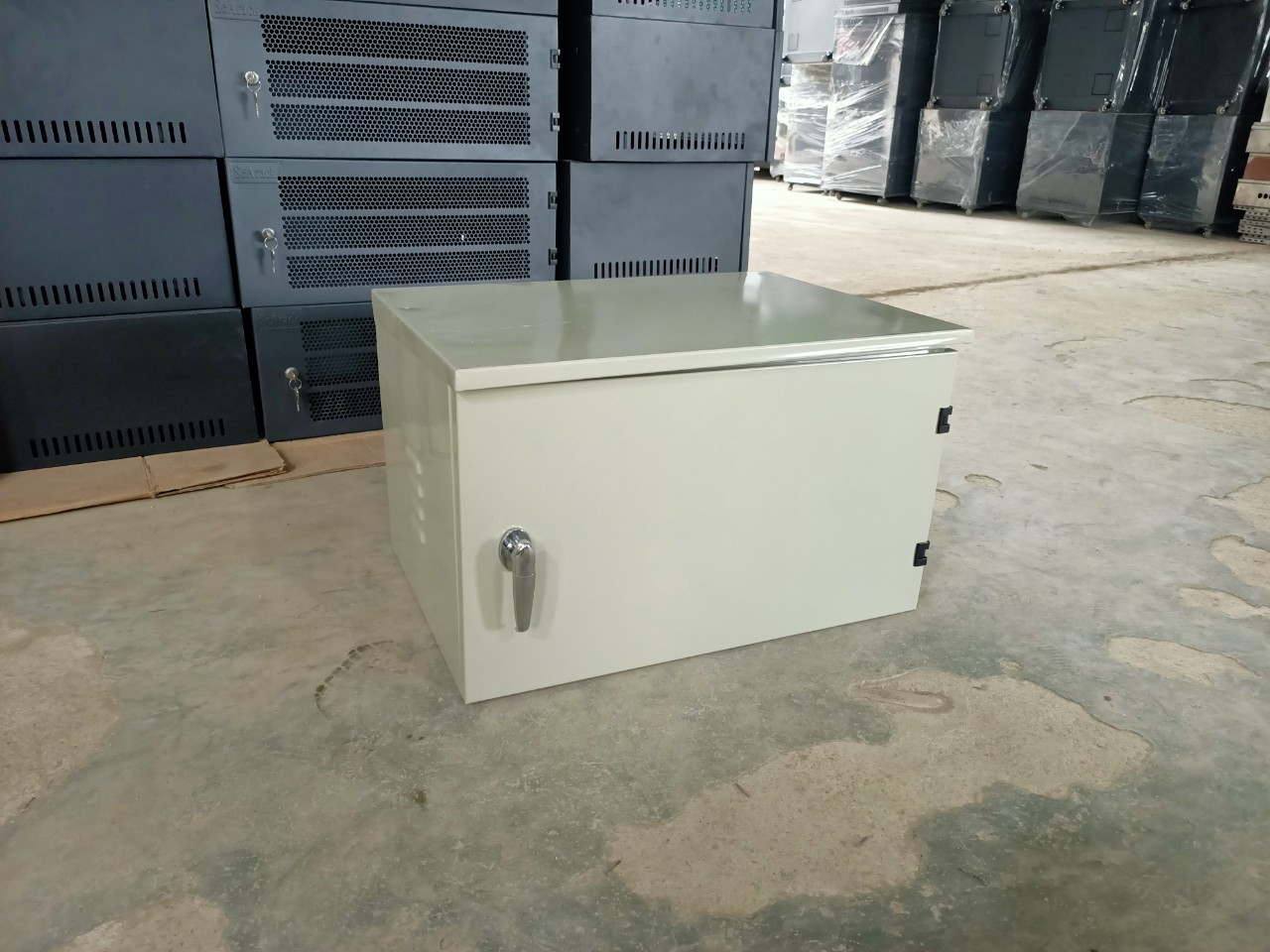 Tủ rack , tủ mạng 6U D400 giá rẻ nhất Hà Nội