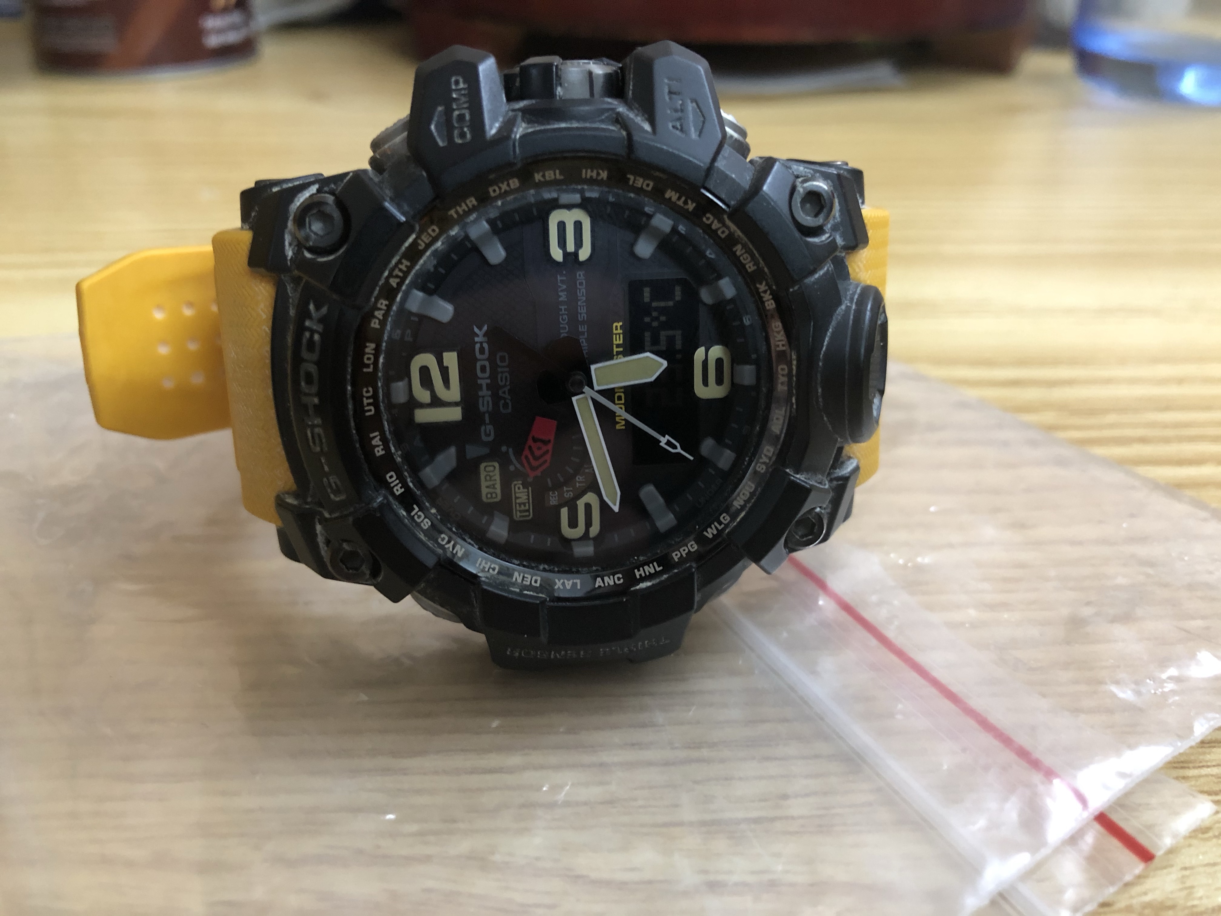 Cần bán đồng hồ Casio G-Shock