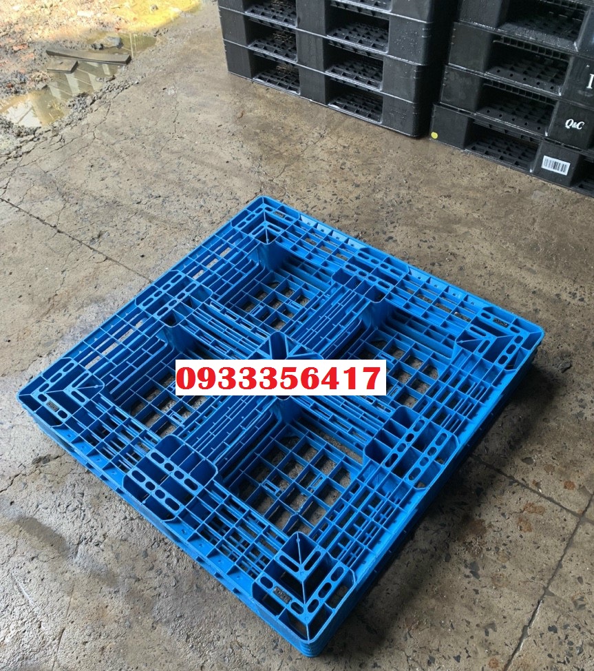 1 Pallet nhựa Bình Dương, sale mạnh trong quý I năm 2023