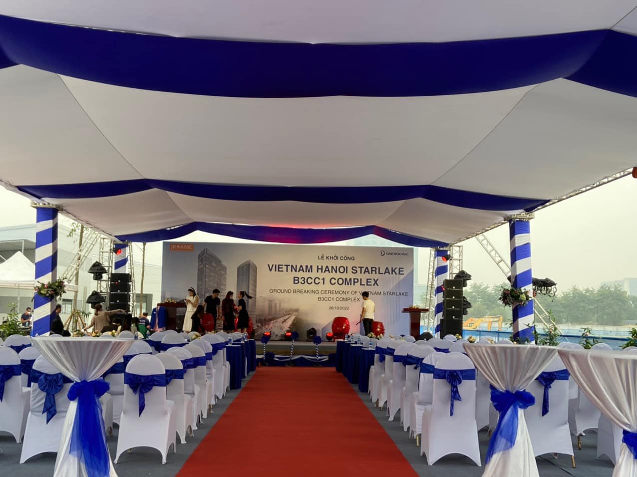 8 Thi công backdrop tại Hà Nội