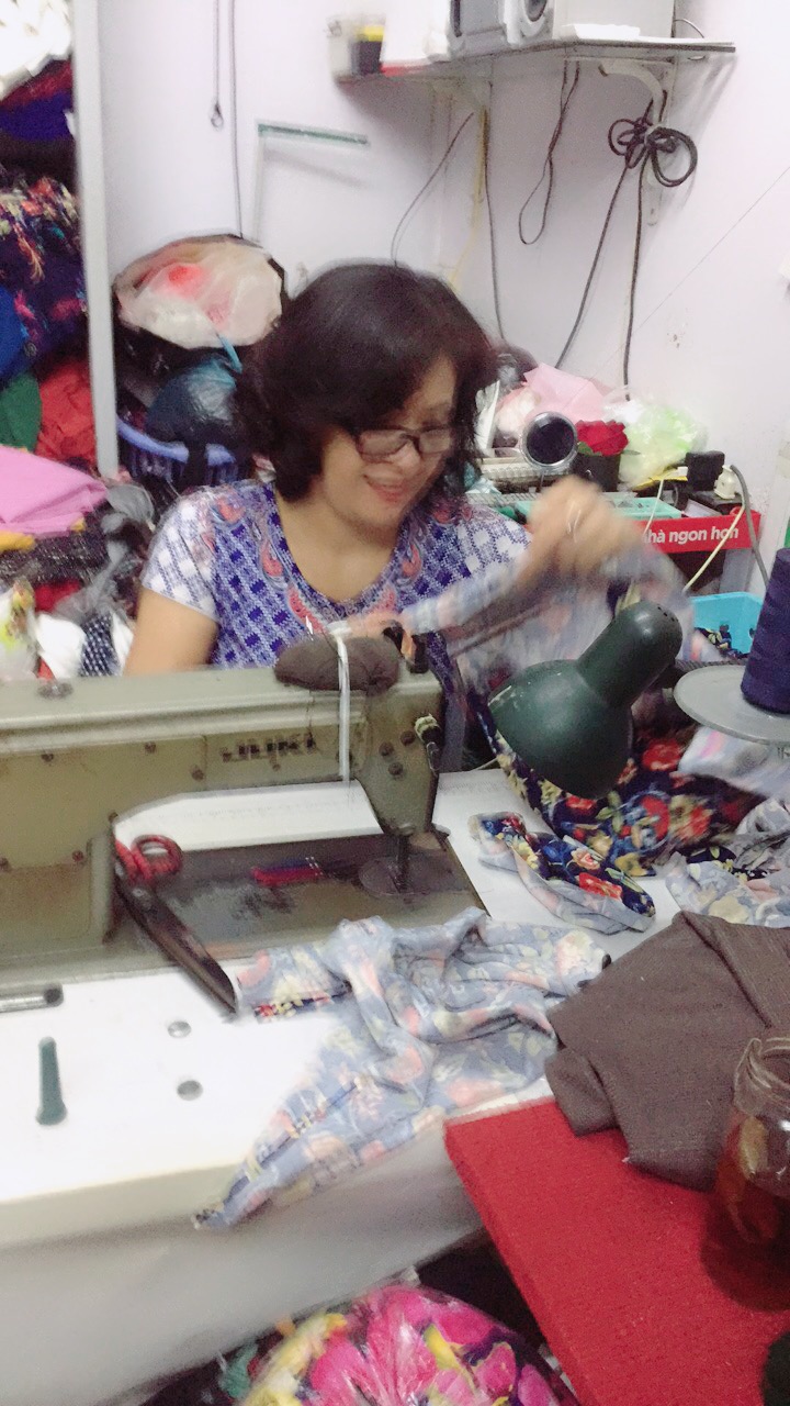 Nhà may Mai Anh nhận may đo quần áo , váy thời trang nữ Nhà may Mai Anh nhận may đo quần áo , váy thời trang nữ