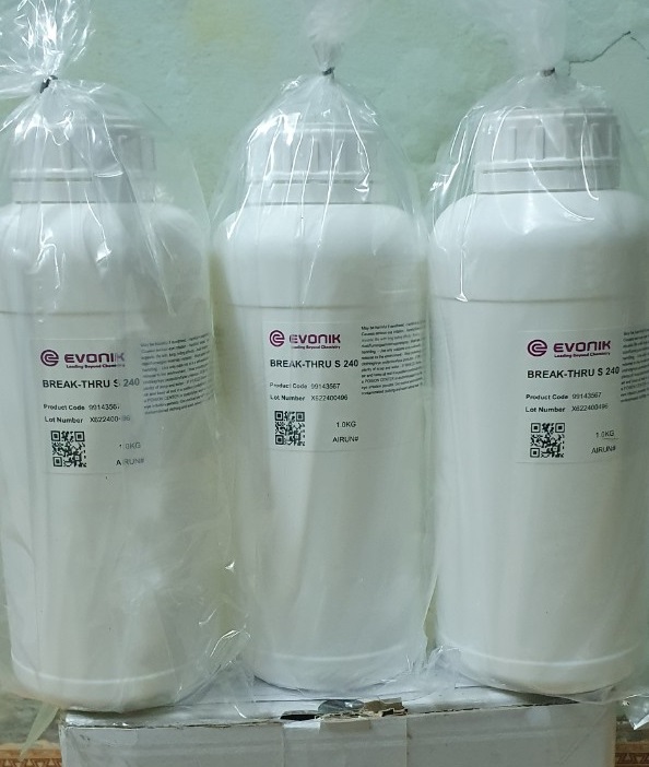 5 Siêu trải bề mặt tăng bám dính phân bón lá và thuốc trừ sâu Break-Thru S 240 từ Đức 5 Siêu trải bề mặt tăng bám dính phân bón lá và thuốc trừ sâu Break-Thru S 240 từ Đức