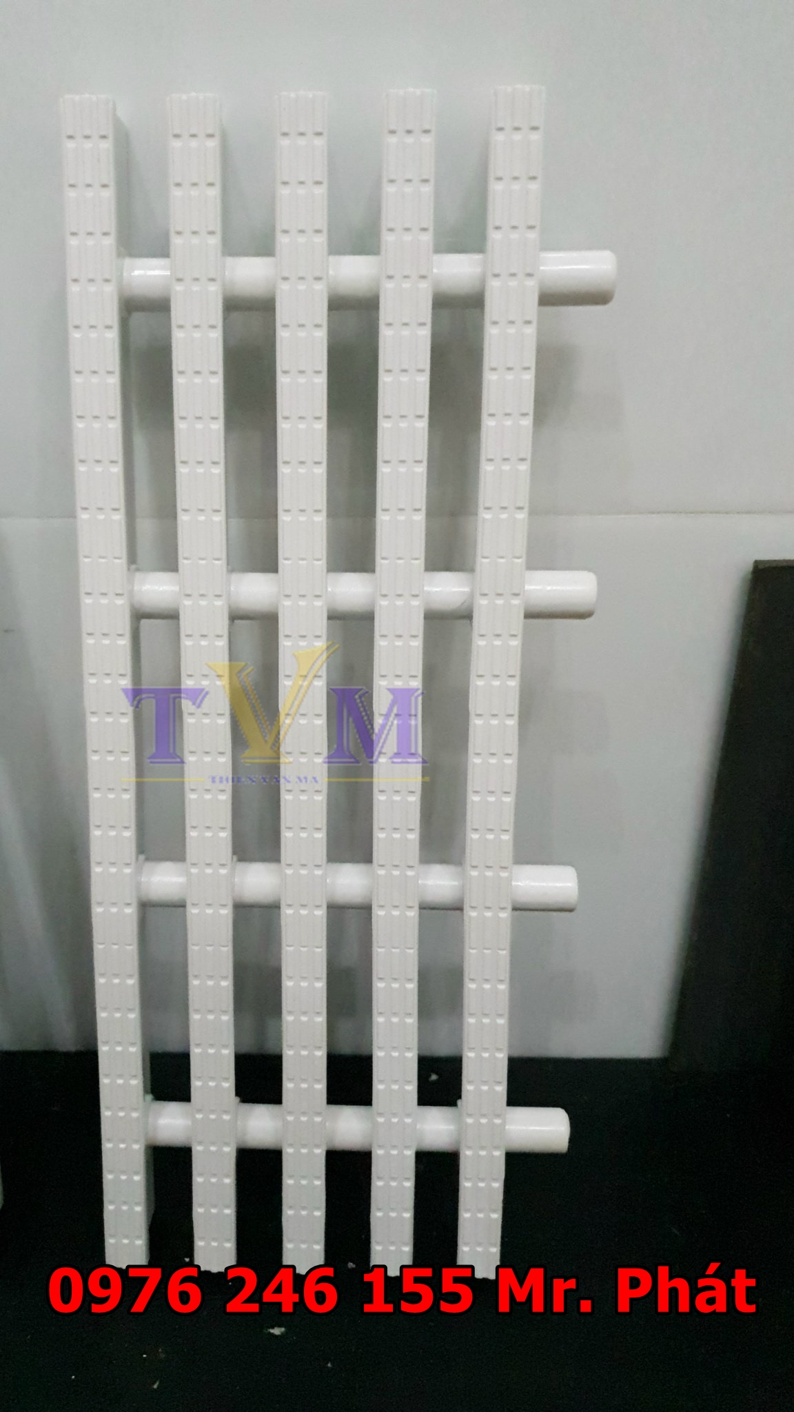 4 Vĩ nhựa hồ bơi thoát nước, rãnh mương sân vườn, nắp hố ga frp grating nắp kín dập gân 4 Vĩ nhựa hồ bơi thoát nước, rãnh mương sân vườn, nắp hố ga frp grating nắp kín dập gân