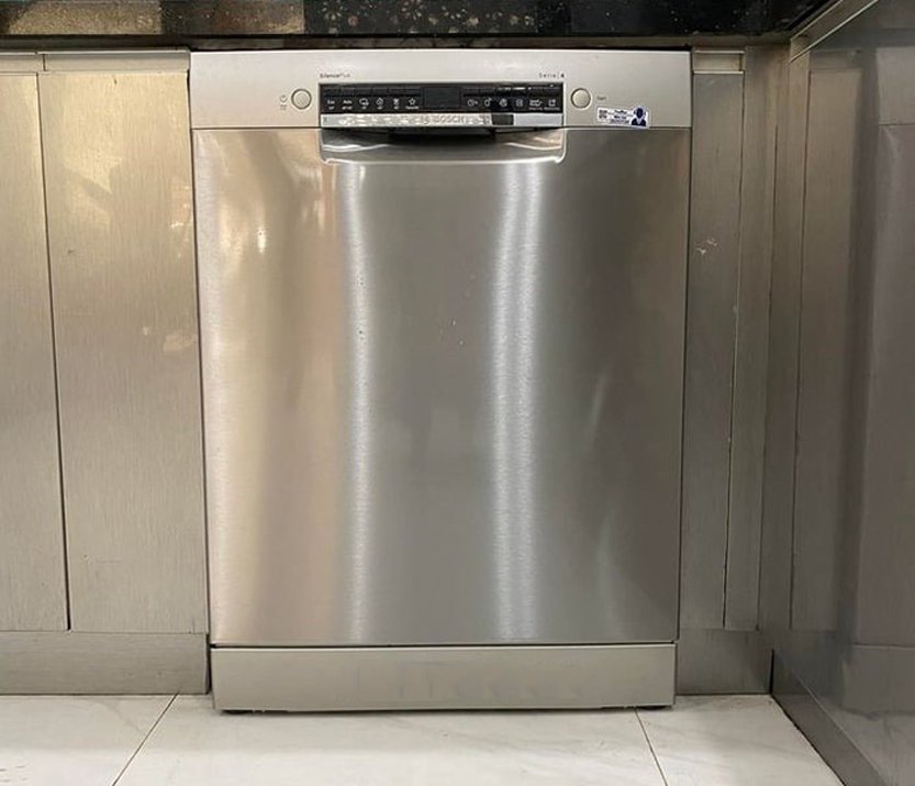 1 Máy rửa chén bát Bosch SMS6ECI93E, SMS4ECI14E 13 bộ 1 Máy rửa chén bát Bosch SMS6ECI93E, SMS4ECI14E 13 bộ