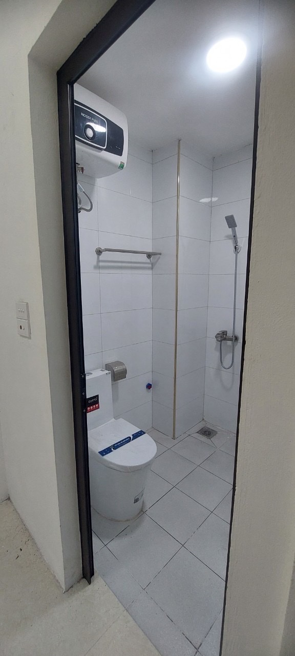 1 Chính chủ cần bán nhà 2 tầng mặt ngõ rộng tại 238 Âu Cơ, Quảng An, Tây Hồ, Hà Nội.