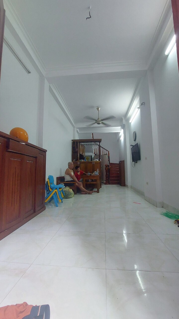 5 Chính chủ bán nhà 5 tầng tại ngõ 82 Phú Đô, Nam Từ Liêm, Hà Nội.