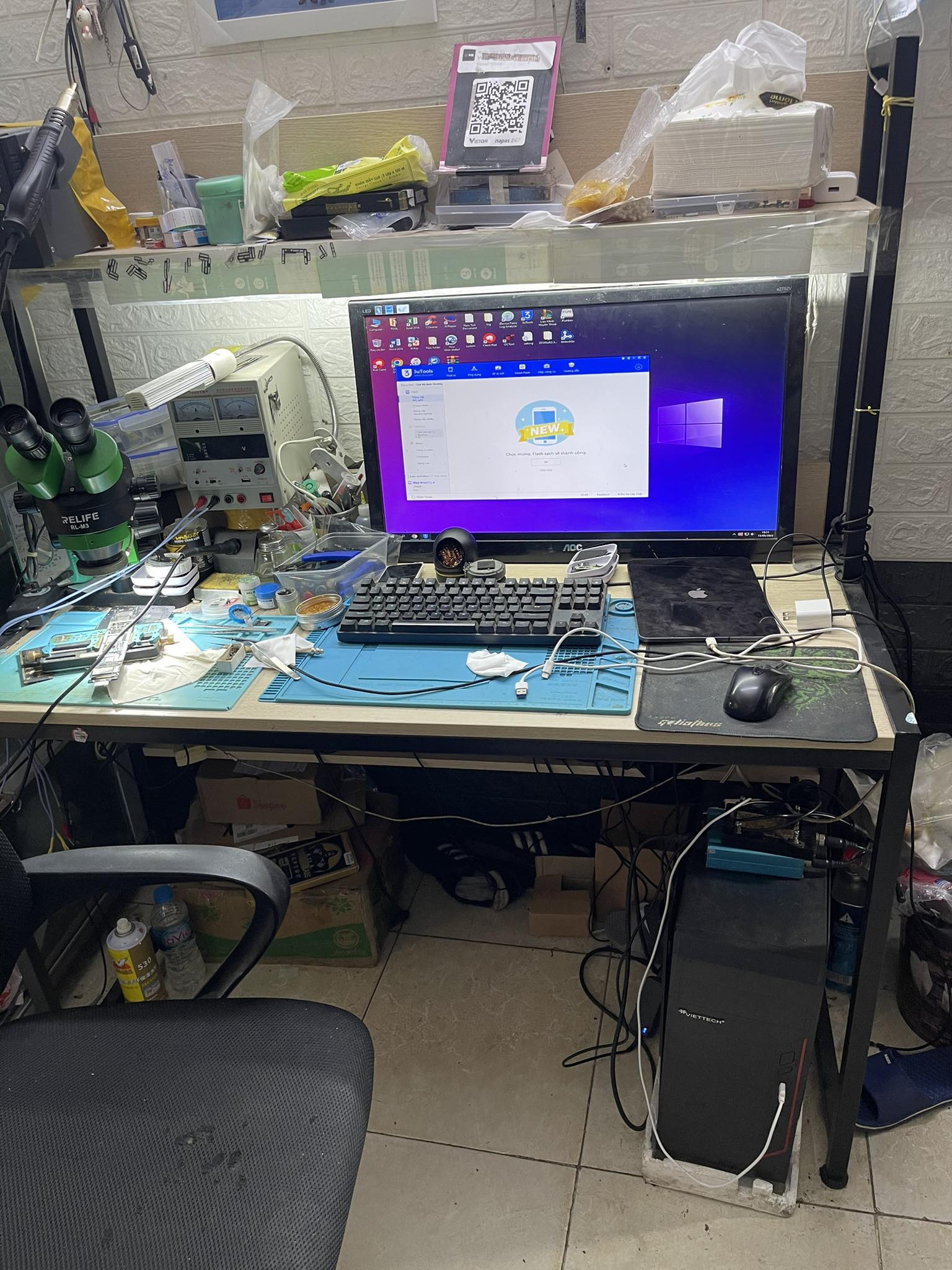 Dậy nghề sửa chữa điện thoại tại hà nội Dậy nghề sửa chữa điện thoại tại hà nội