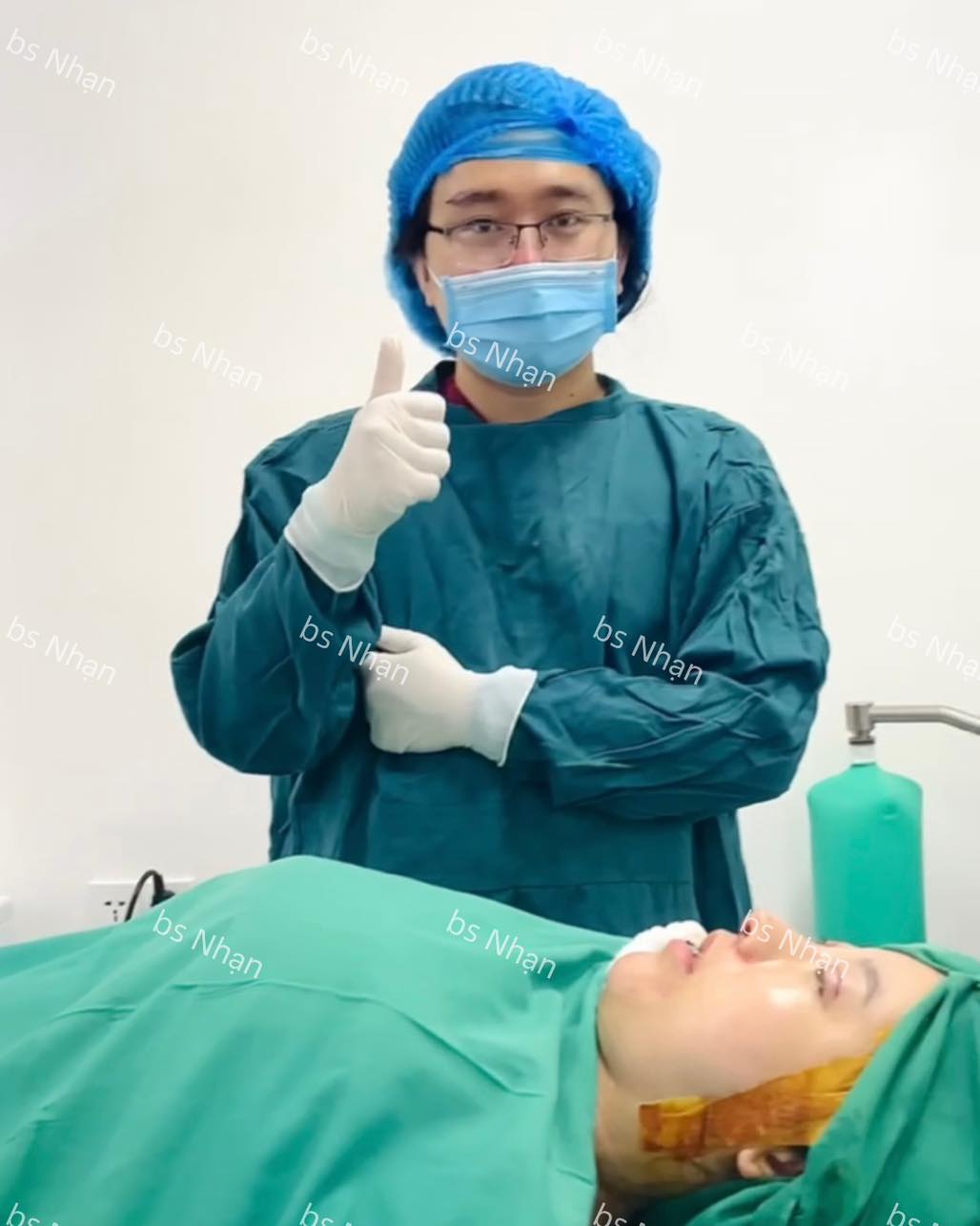 4 Bác sĩ Nhạn mát tay sửa lại mũi hỏng