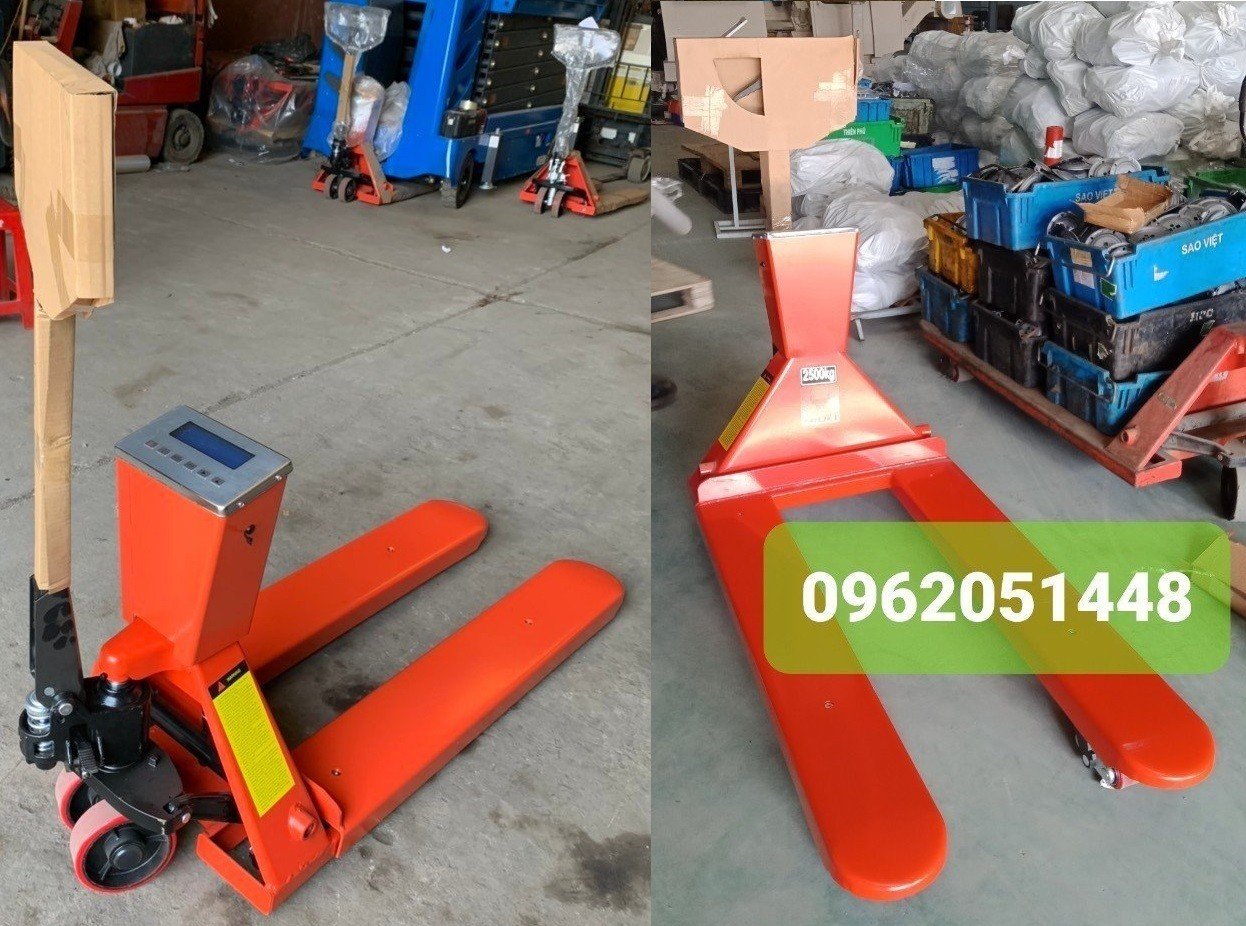 Xe nâng tay gắn cân 2.5 tấn giá rẻ nhất